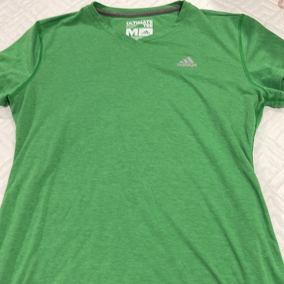 Adidas and Nike tee bundle - 3 pieces - Picture 4 of 6